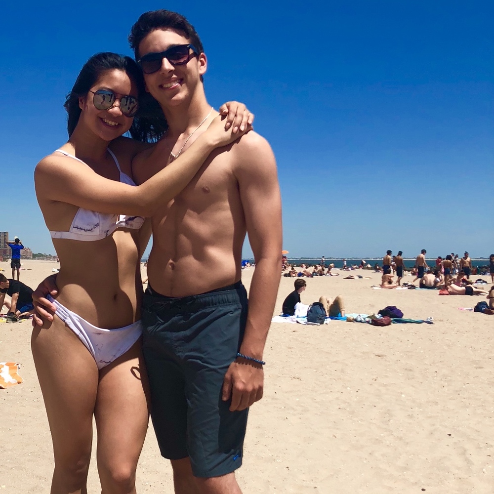 Meet your Posher, Aysia